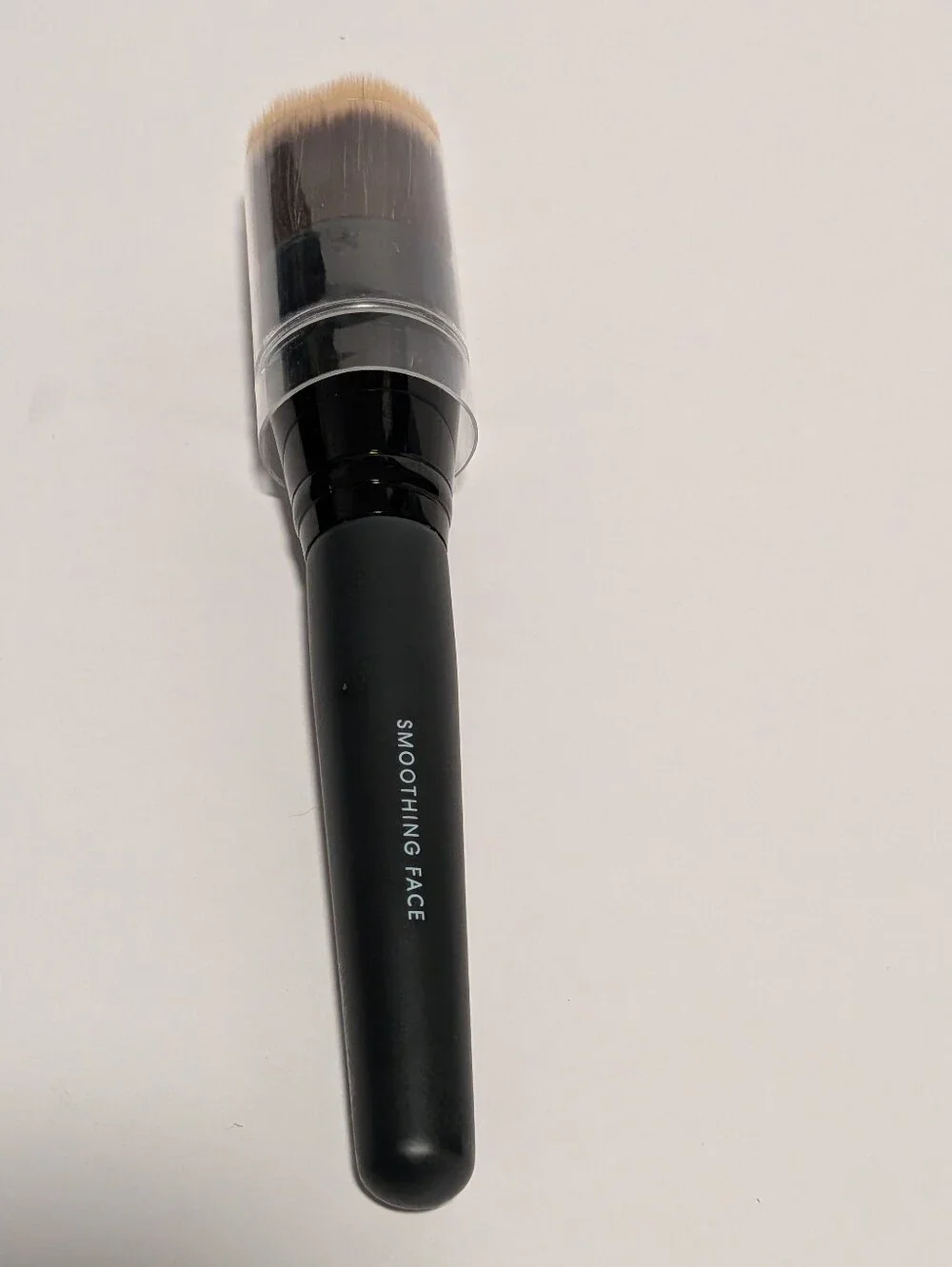 Bare minerals Smoothing face brush sleek black